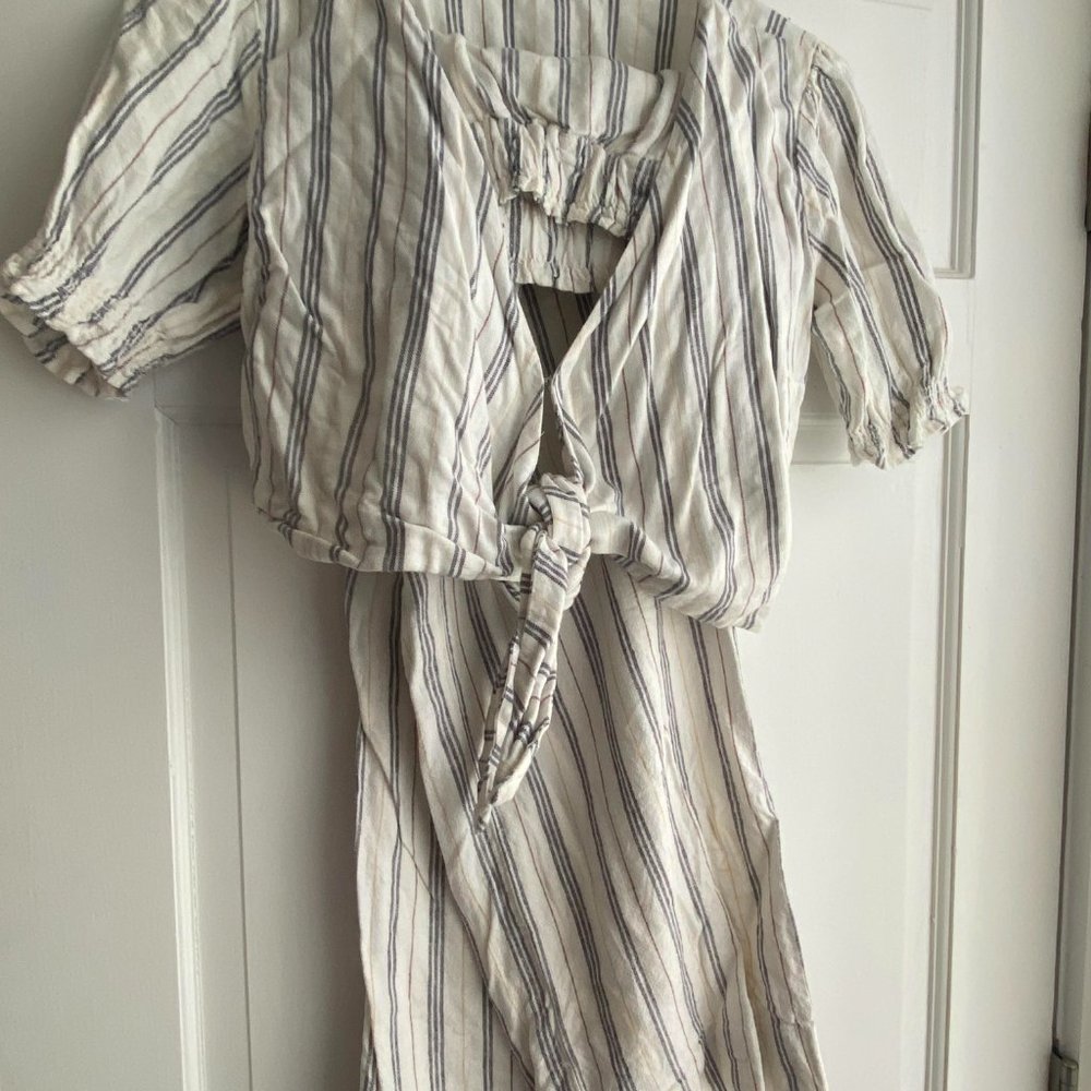 Abercrombie Striped Linen Set Tie Front Top w/ Wide Leg Pants